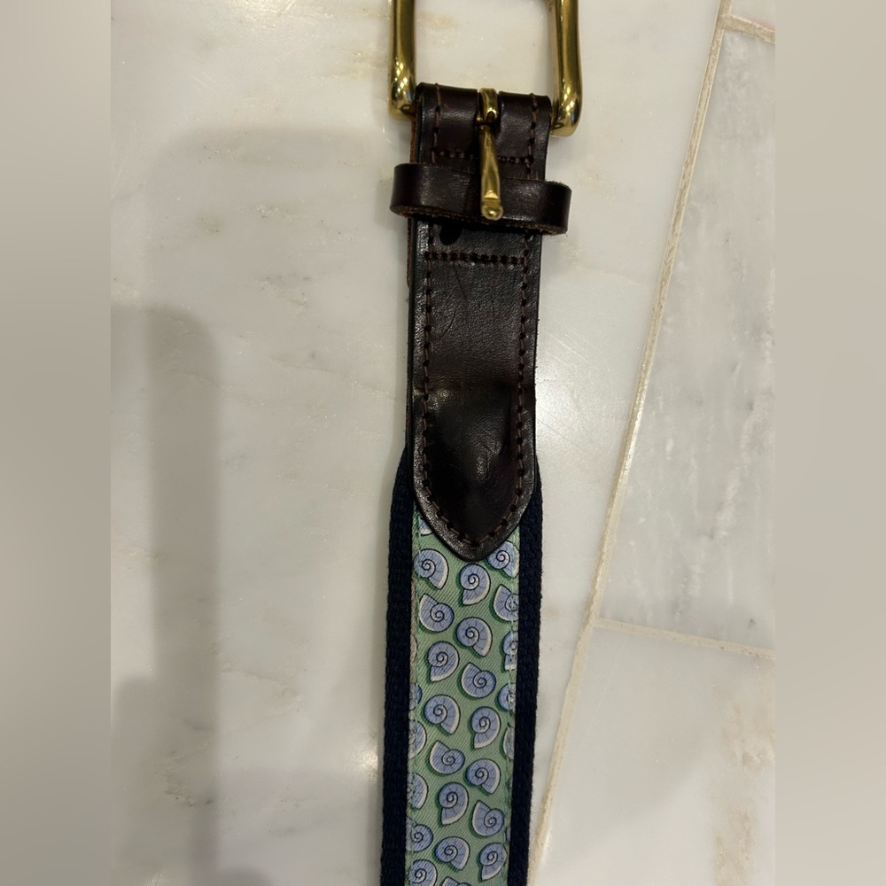 Vineyard vines Men's Brown Leather-Trimmed belt